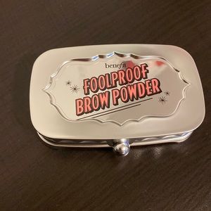 Foolproof brow powder. Number 1.